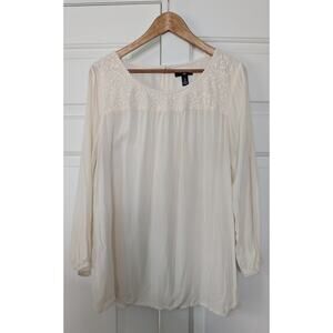 Gap Factory Boho Flowy Embroidered Peasant Top